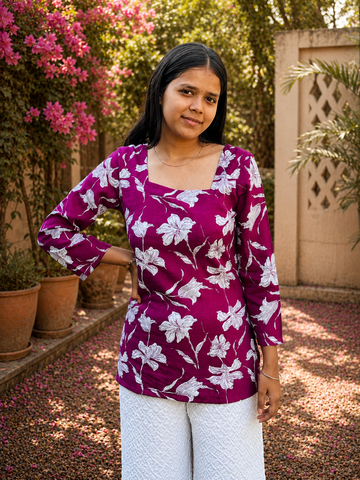 Women's Magenta Floral Printed Square Neck Cotton Kurti | 3/4 Sleeves | Bibhatsu